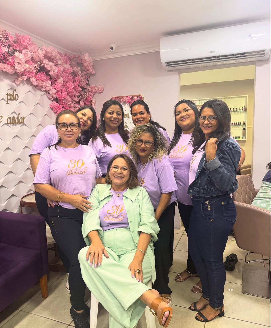 Equipe Flávia Maria no salão de beleza